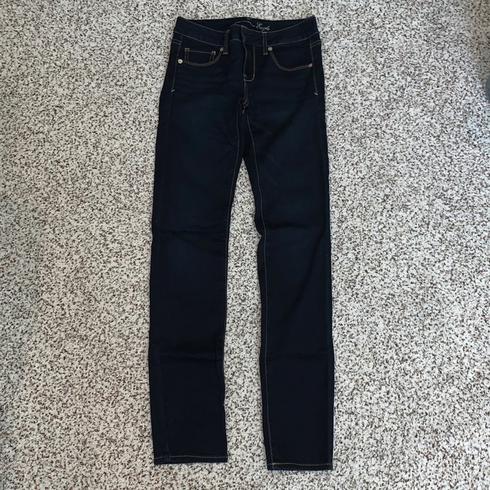 American Eagle Super Stretch Low rise skinny jeggings women’s size 4 dark wash